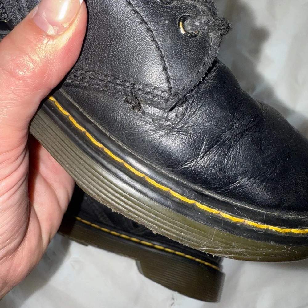 Dr Martens leather Boots Size 2